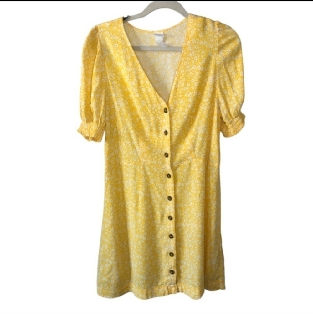 H&M Yellow White Floral Print Short Sleeve Dress Women's Large L Button Up EUV